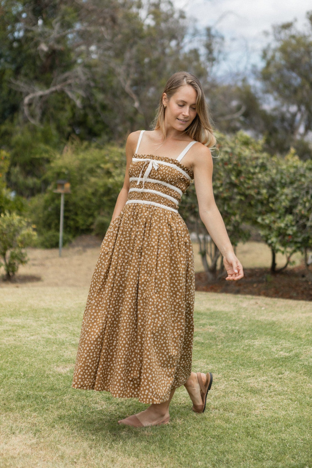 JULYNEUFLORASHOOT-117_1024x.