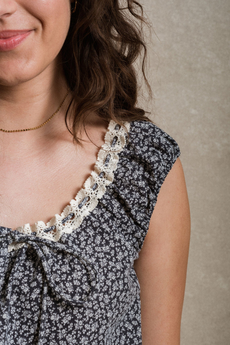 Shelby Blouse - Navy Floral