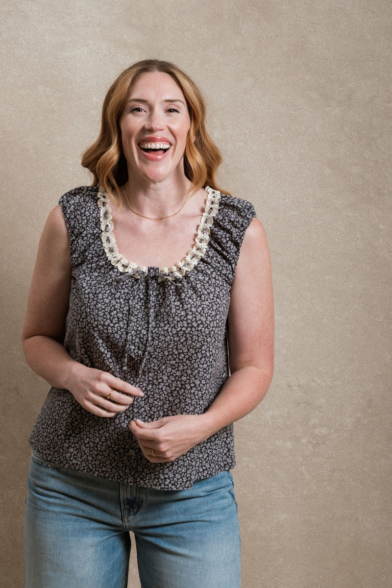 Shelby Blouse - Navy Floral
