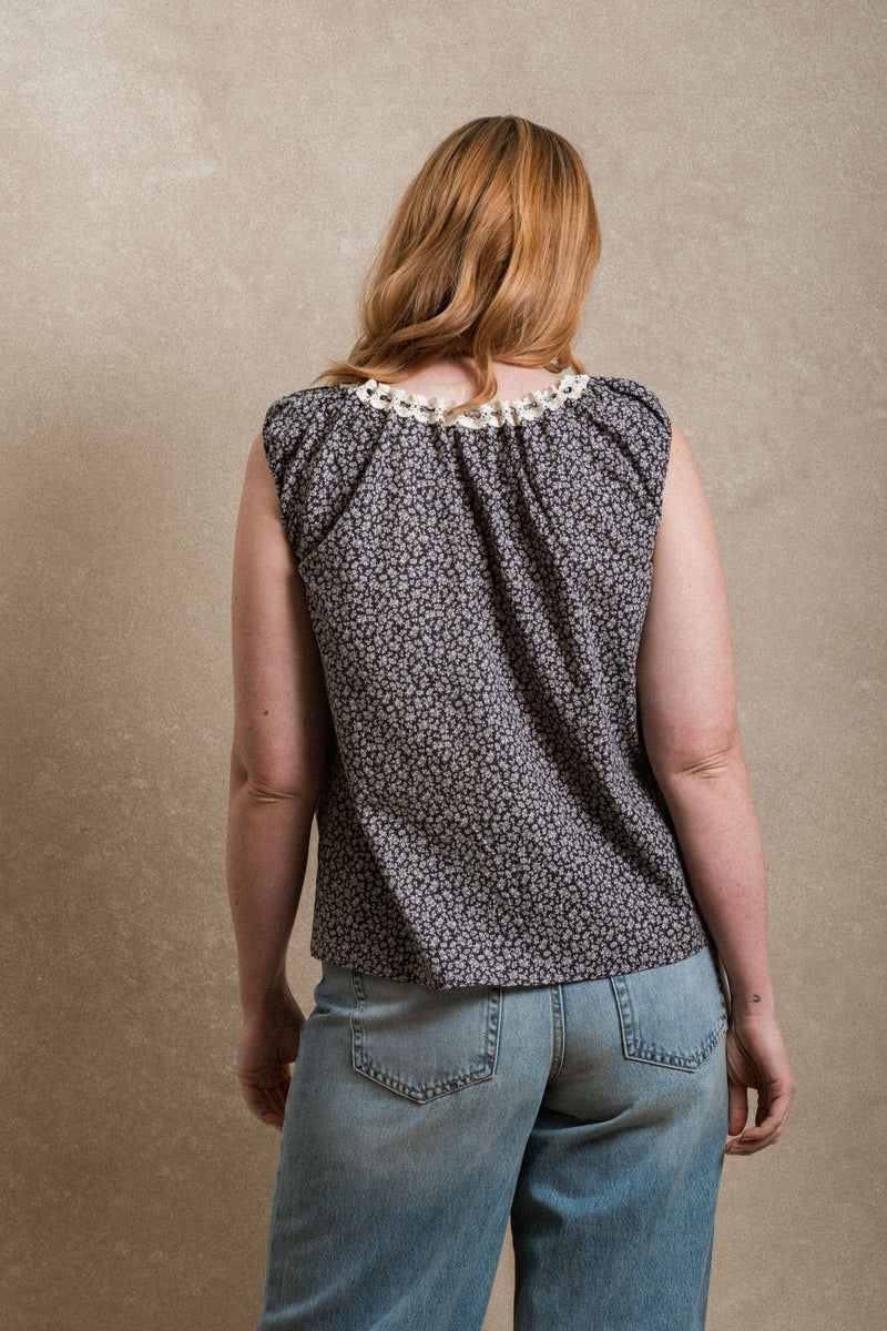 Shelby Blouse - Navy Floral