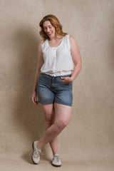 Asa Shorts - Medium Wash