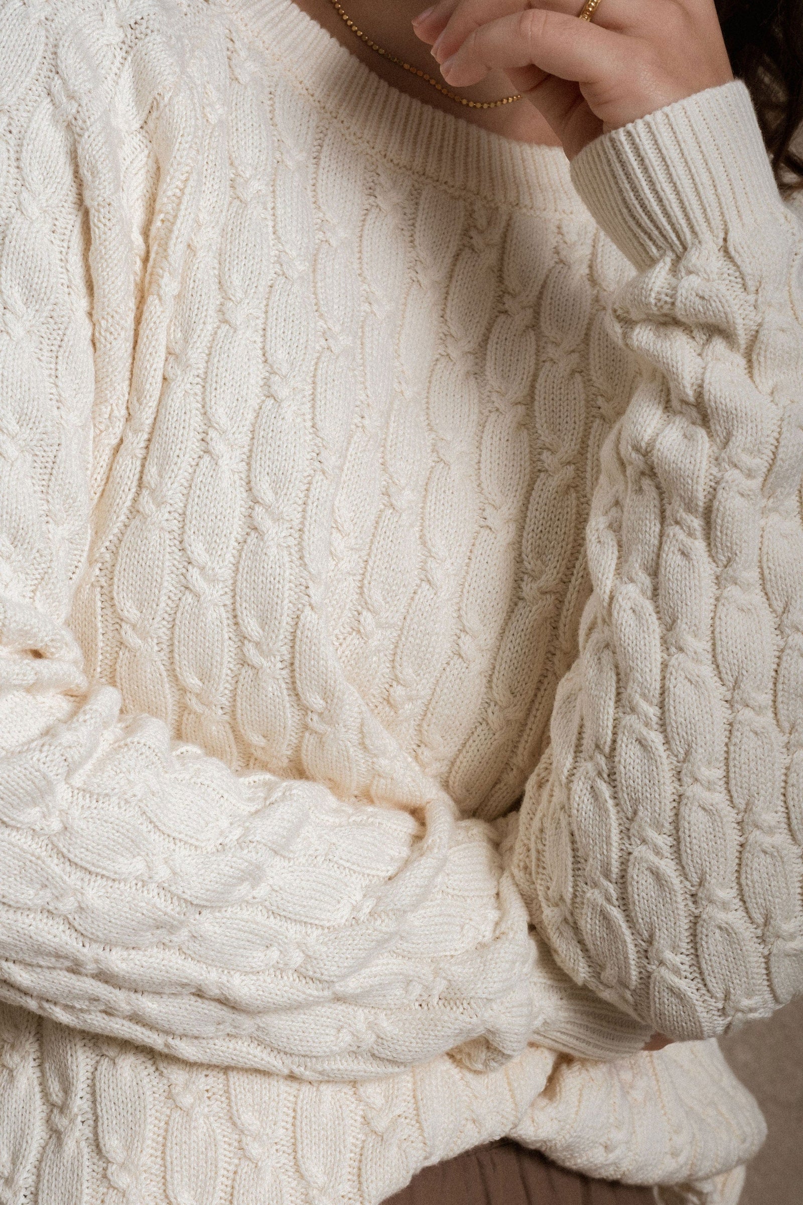 Jamestown Sweater - Cream – Neuflora