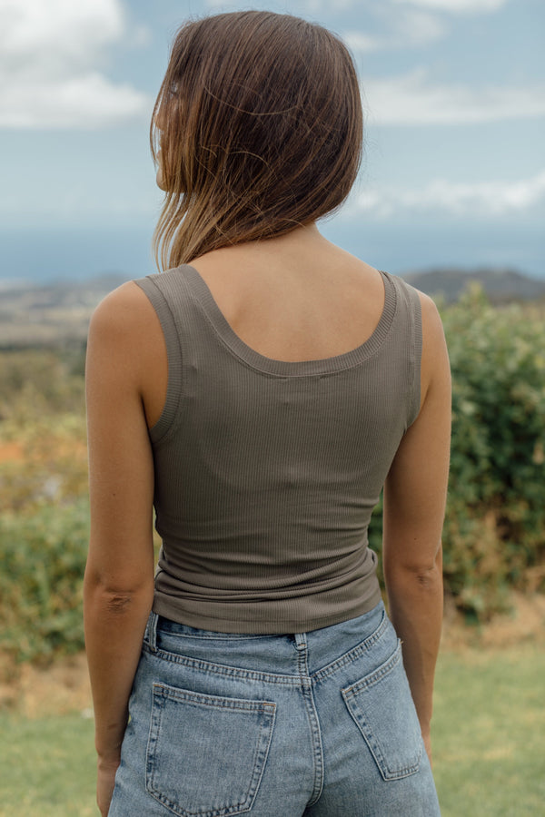 Avery Tank - Brown