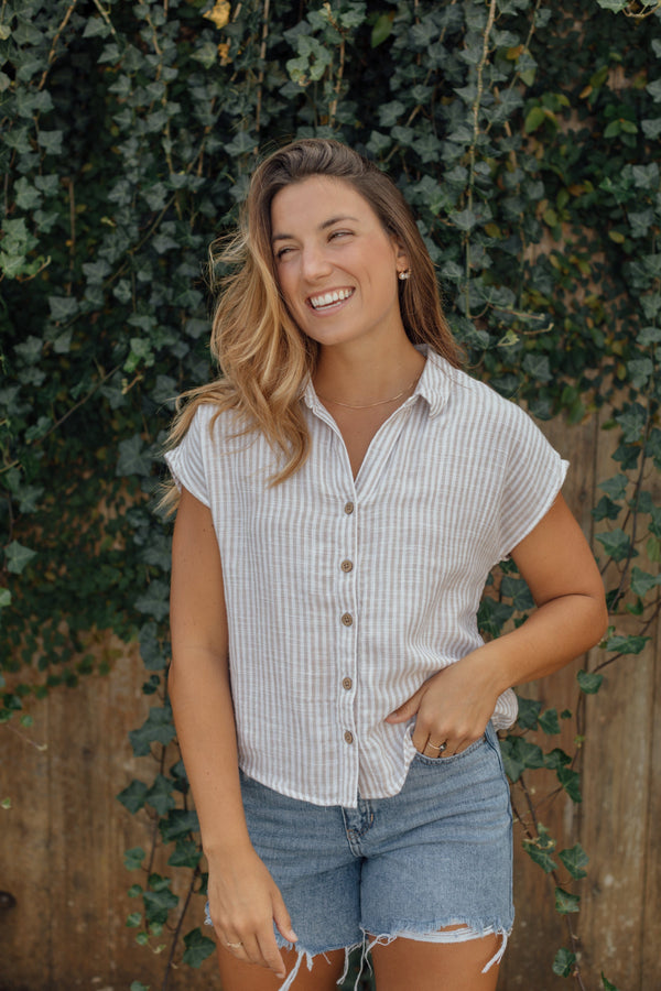 Quincy Button Down - Beige