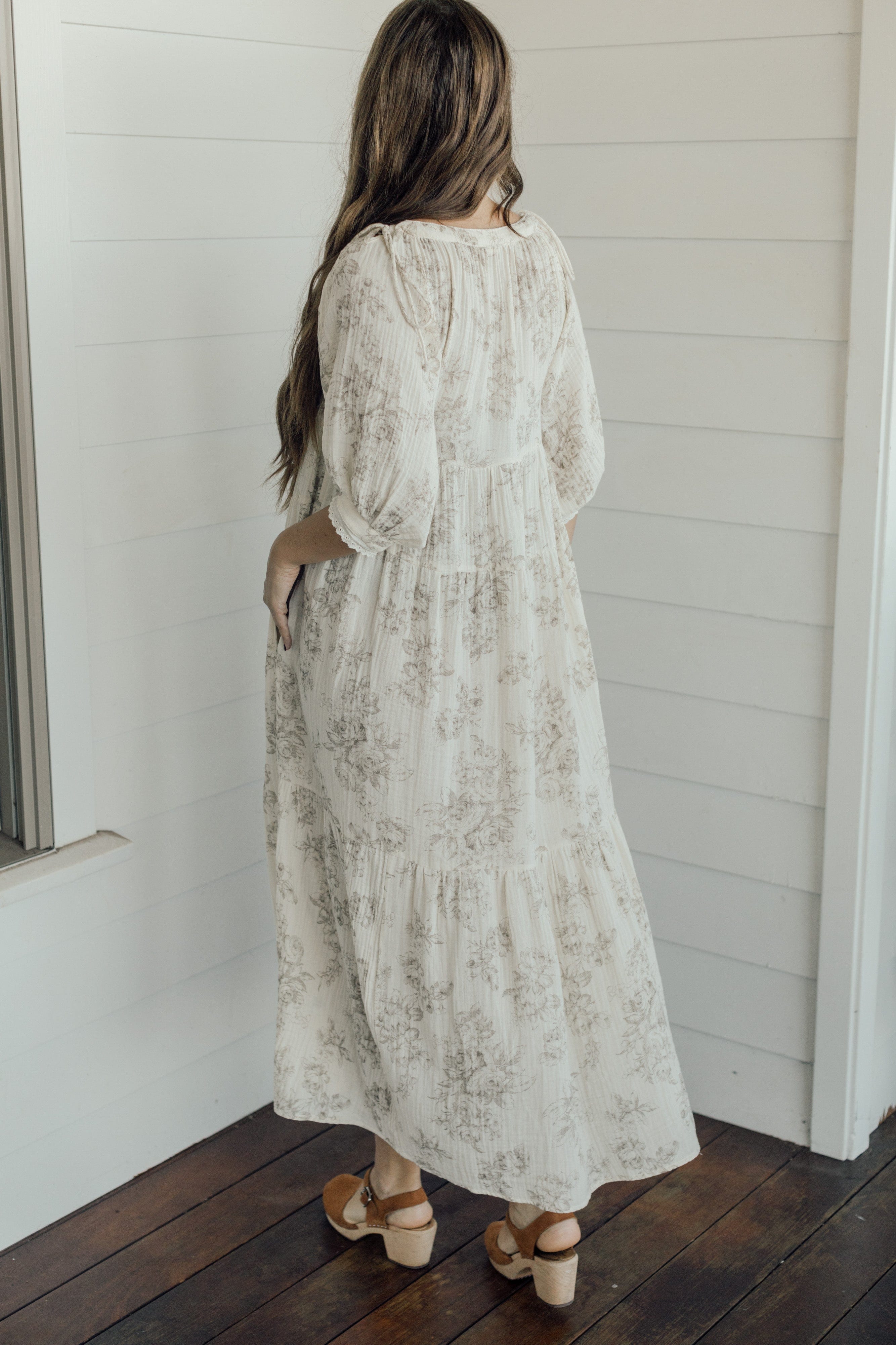 harmony floral maxi dress Vestido Maxi Floral Harmony - Crema